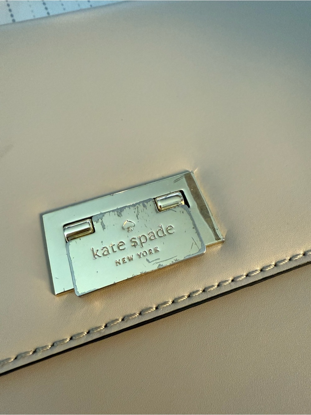 Kate Spade New York 100% Leather Cream Top Handle Crossbody Satchel - Picture 11 of 14